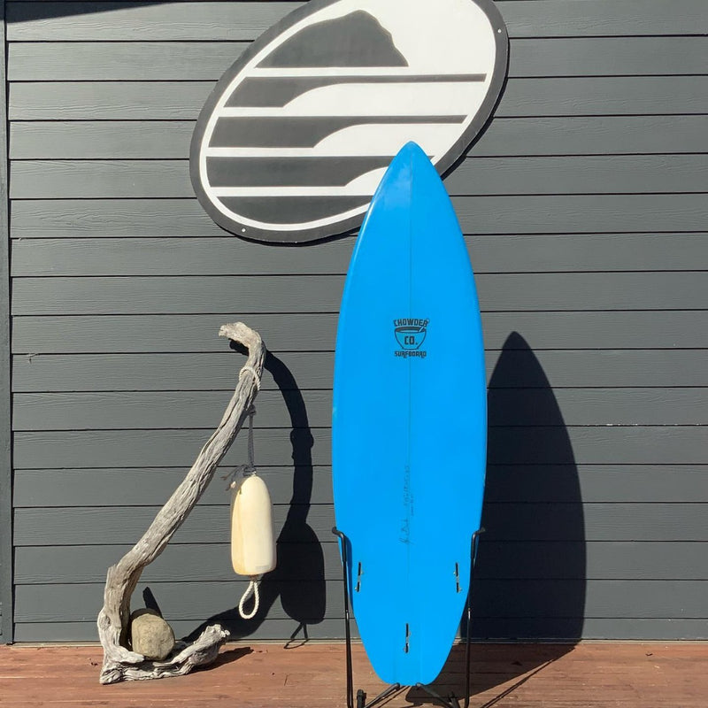 Load image into Gallery viewer, Chowder Custom 5&#39;10 x 19 ¼ x 2 ½ Surfboard • USED
