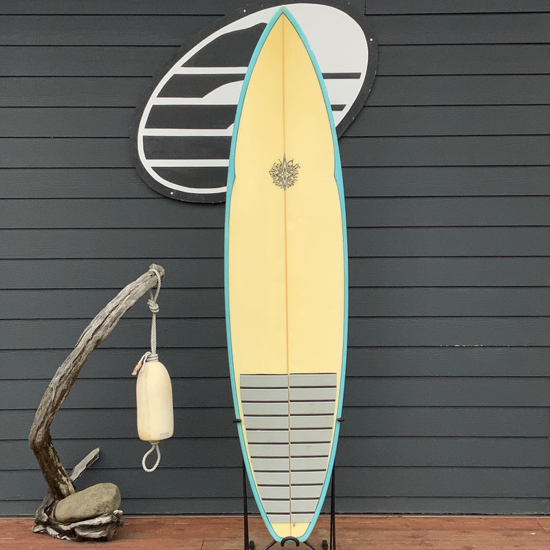 Load image into Gallery viewer, Ward Coffey Shapes Custom 7'6 x 21 ⅛ x 2 ¾ Surfboard • USED