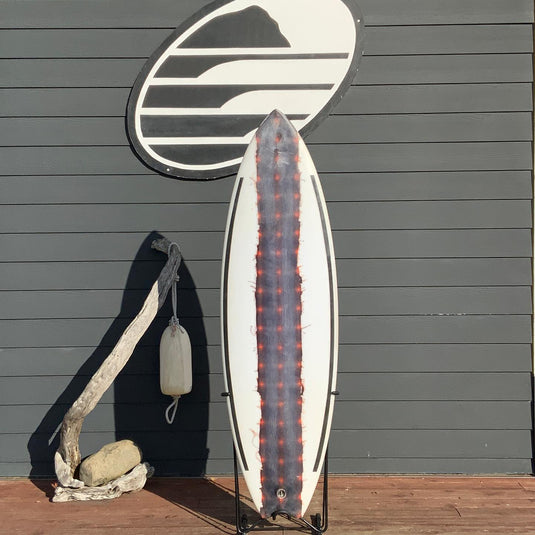Neverlander Custom 5'7 ½ x 19 ¾ x 2 ½ Surfboard • USED