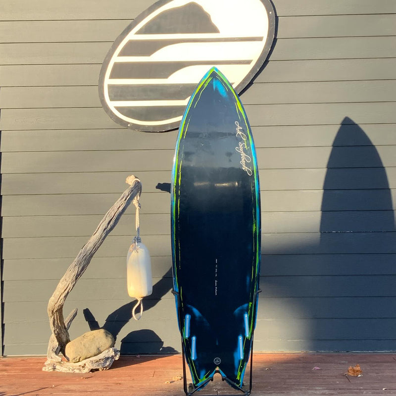 Load image into Gallery viewer, Ark Quad Fish 6'2 × 20 ½ × 2 ⅝ Surfboard • USED 2