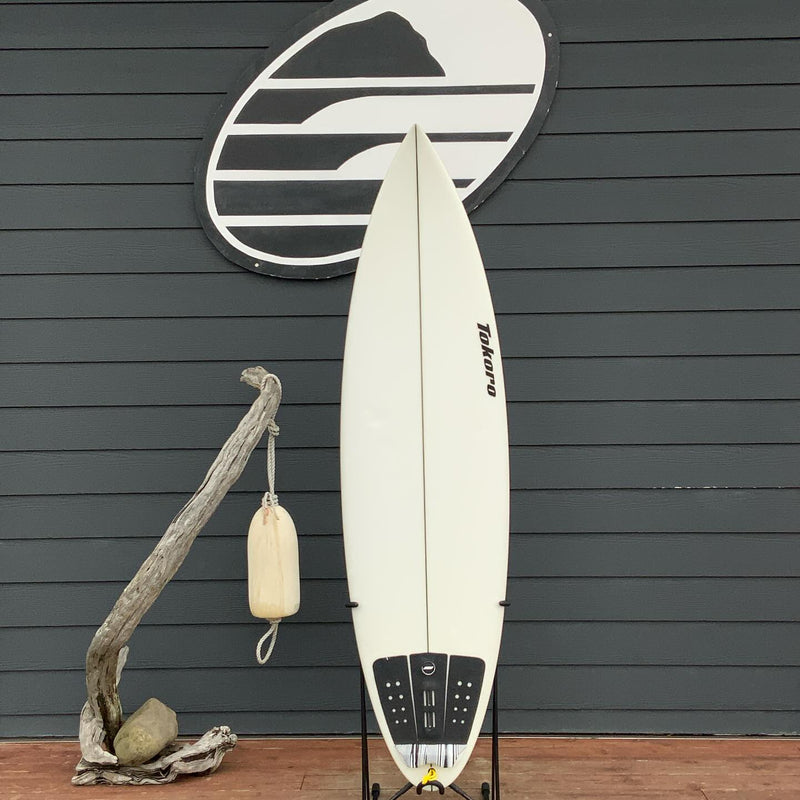 Load image into Gallery viewer, Tokoro K3 6&#39;2 x 18 ⅞ x 2 ⅜ Surfboard • USED
