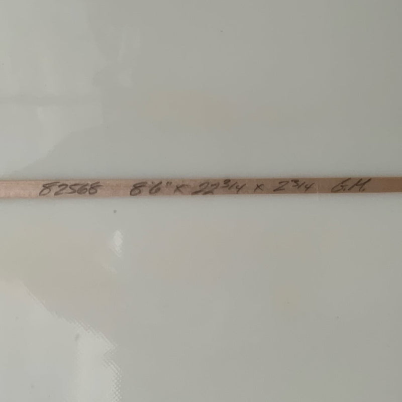 Load image into Gallery viewer, Stewart Custom 8'6 x 22 ¾ x 2 ¾ Surfboard • USED