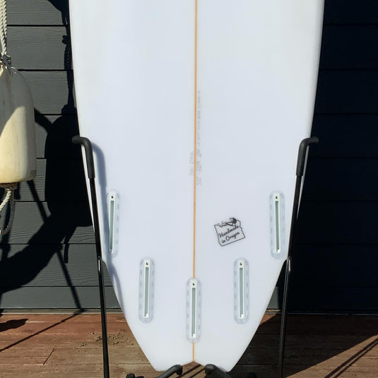Blackfern Custom 5'11 x 20 ⅞ x 2 ⅝ Surfboard • USED