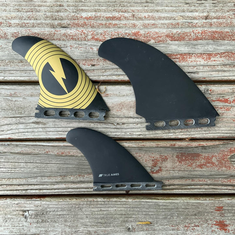 Load image into Gallery viewer, Album Surf Disorder (Regular) Dark Arts 5'6 x 18 ¾ x 2 ⅜ Surfboard • LIKE NEW