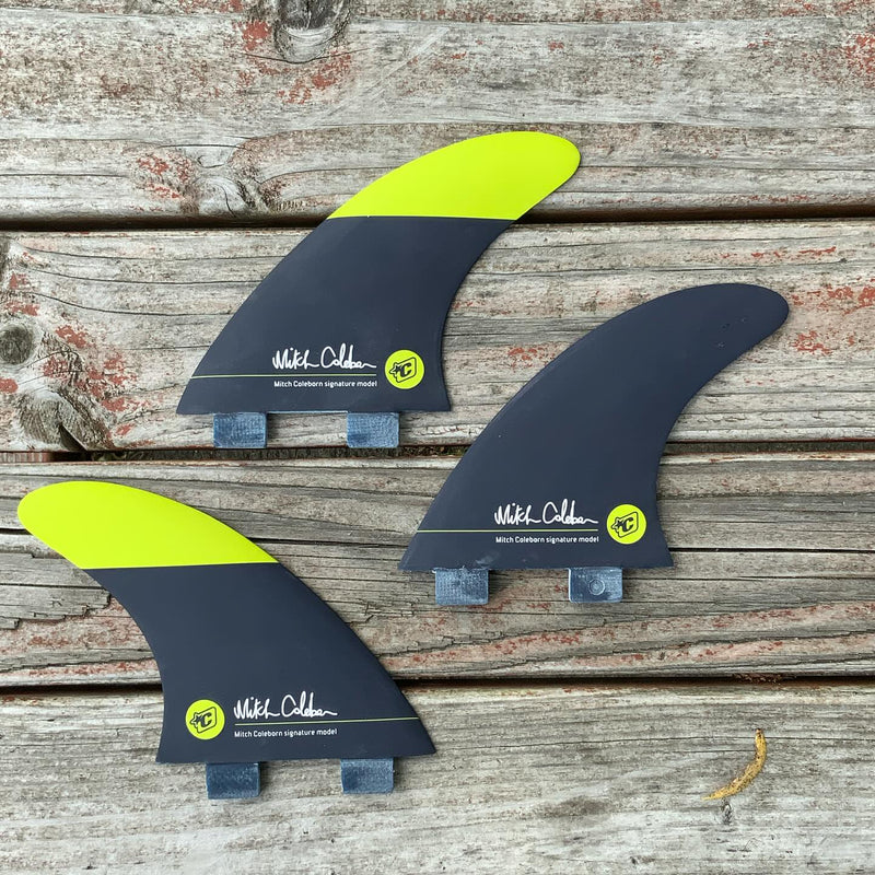 Load image into Gallery viewer, 2SI Custom 6'0 x 20 ⅜ x 2 ⅝ Surfboard • USED