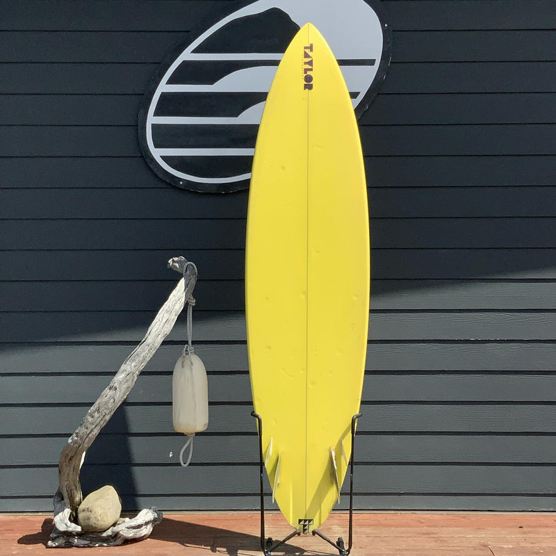 Load image into Gallery viewer, Taylor Custom 7'3 × 20 ⅜ × 3 ⅛ Surfboard • USED 2