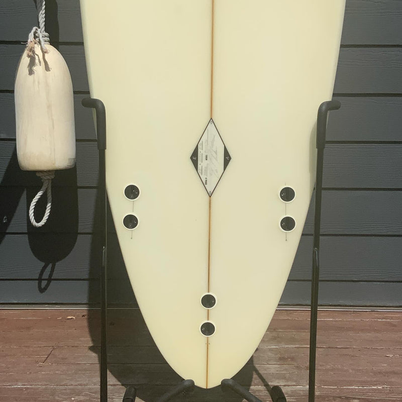 Load image into Gallery viewer, Arakawa RP 6'8 × 18 ¾ × 2 ½ Surfboard • USED 3