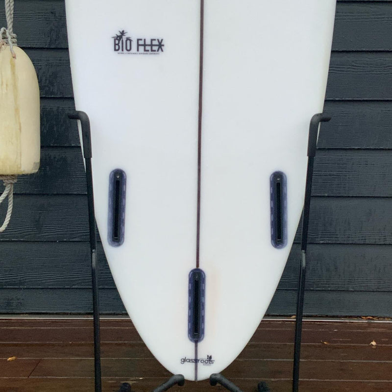 Load image into Gallery viewer, Solid Vinny Bio-Flex 6'0 × 19.65 × 2 ½ Surfboard • LIKE NEW 3