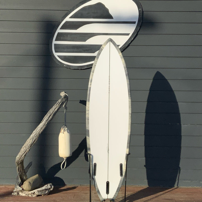 Load image into Gallery viewer, Pace Custom 5'11 × 19 ½ × 2 ½ Surfboard • USED 2