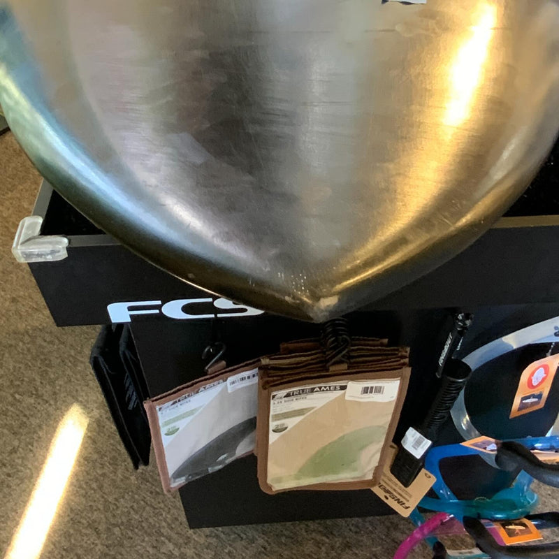 Load image into Gallery viewer, Album Surf Twinsman 5'9 x 19 ⅞ x 2 ⅜ Surfboard • USED