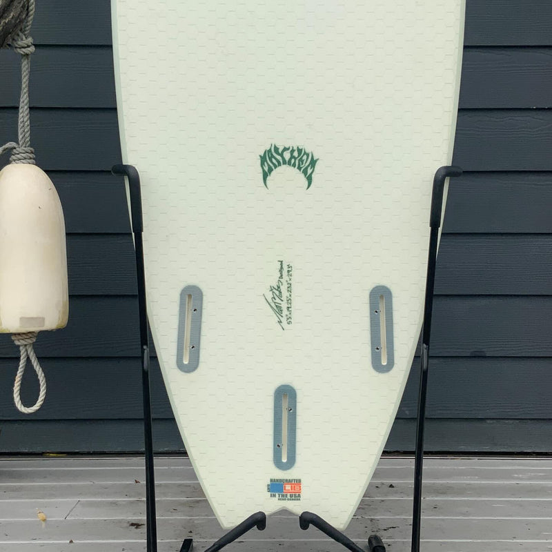 Load image into Gallery viewer, Lib Tech Lost RNF 5'5 x 19 ¼ x 2 5/16 Surfboard • USED 3