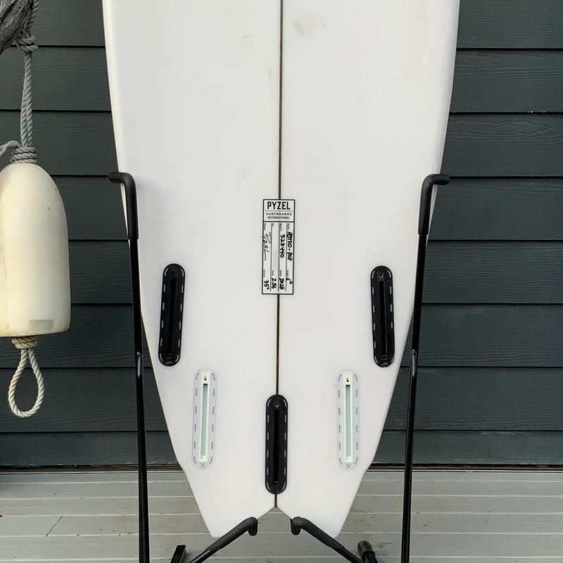 Load image into Gallery viewer, Pyzel Astro Pop 6'0 x 20 ¼ x 2 9/16 Surfboard • USED 3