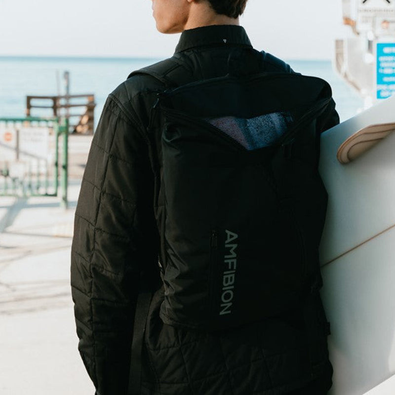 Load image into Gallery viewer, AMFIBION Shoreline 2-in-1 Changing Mat to Surf Pack Backpack