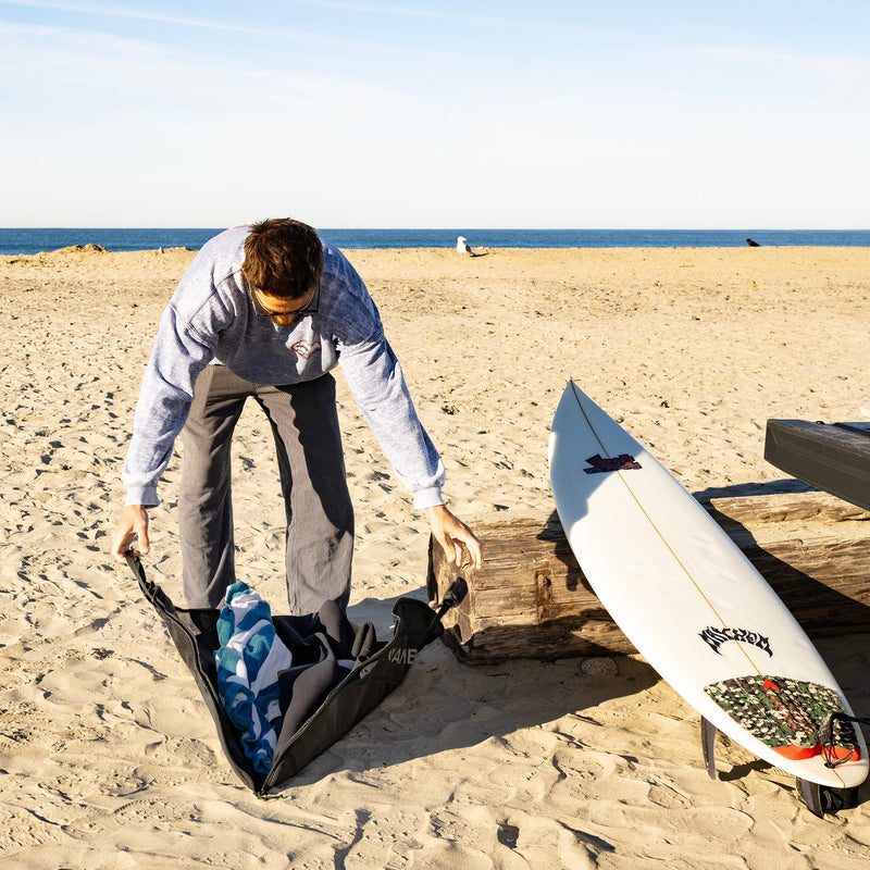 Load image into Gallery viewer, AMFIBION Stowaway 2-in-1 Changing Mat to Duffel Surf Bag