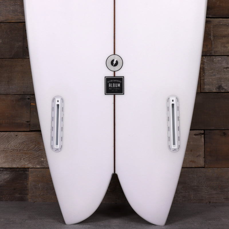 Load image into Gallery viewer, Album Surf Sunstone 5'8 x 20 ¾ x 2 ⅗ Surfboard - Clear 3