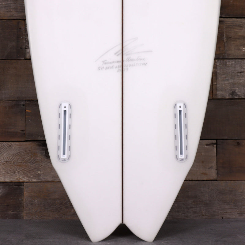 Load image into Gallery viewer, Album Surf Twinsman 5'11 × 20 ¼ × 2.48 Surfboard - Clear 3