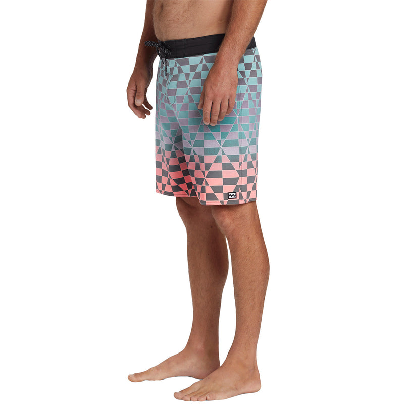 Load image into Gallery viewer, Billabong Sundays Pro 19" Boardshorts 4