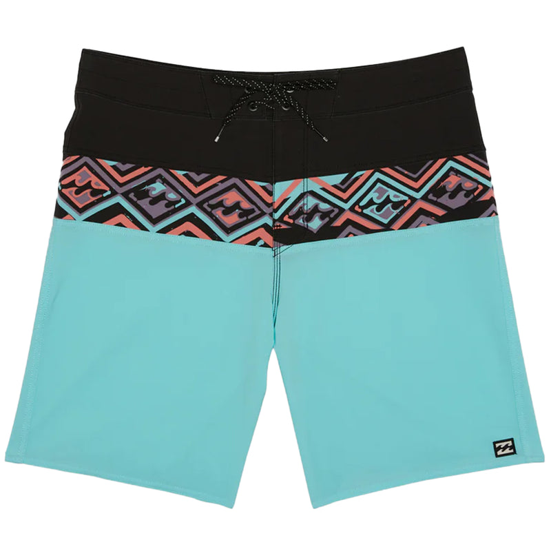 Load image into Gallery viewer, Billabong Momentum Pro 19&quot; Boardshorts
