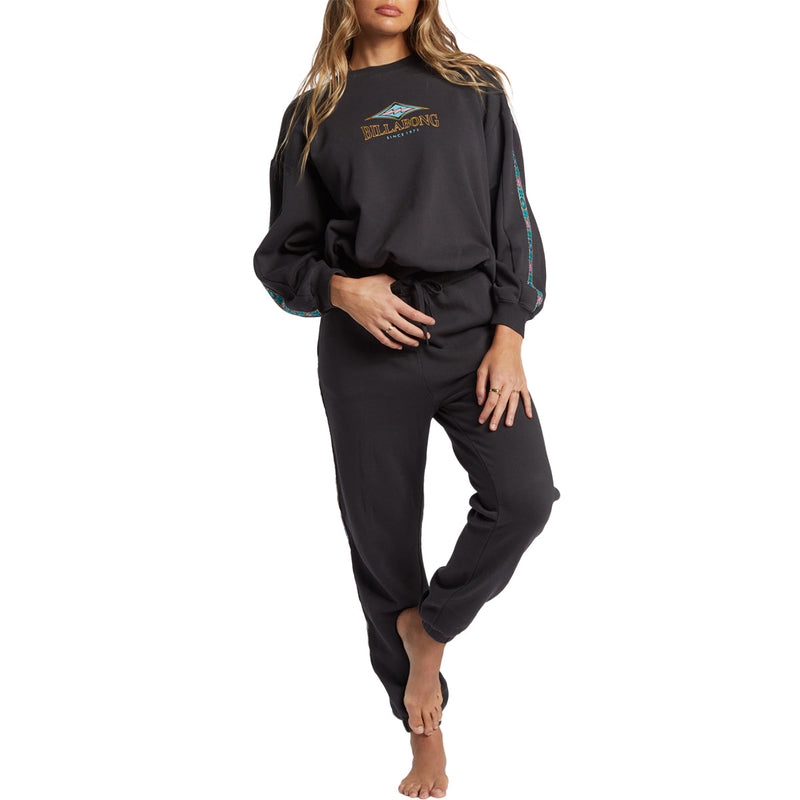 Load image into Gallery viewer, Billabong Women's Swipe Right Kendal Crew Sweatshirt 5