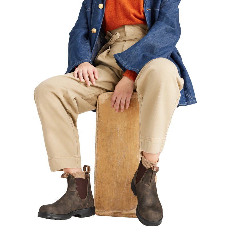 Load image into Gallery viewer, Blundstone Women's Classics #585 Chelsea Boots