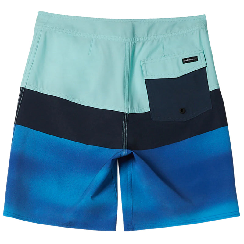 Load image into Gallery viewer, Quiksilver Youth Everyday Panel 17&quot; Boardshorts
