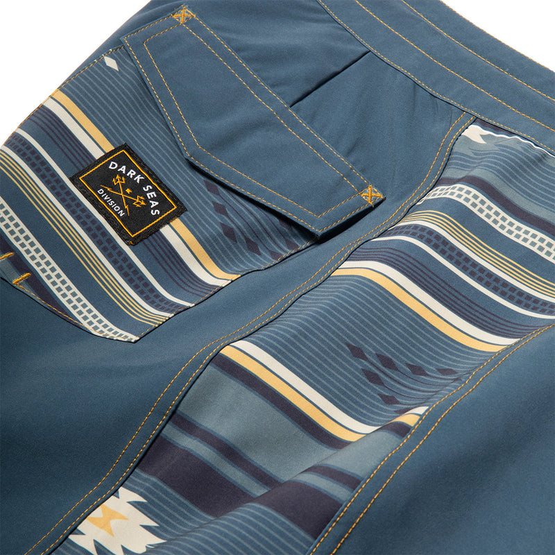 Load image into Gallery viewer, Dark Seas Buck 18" Boardshorts