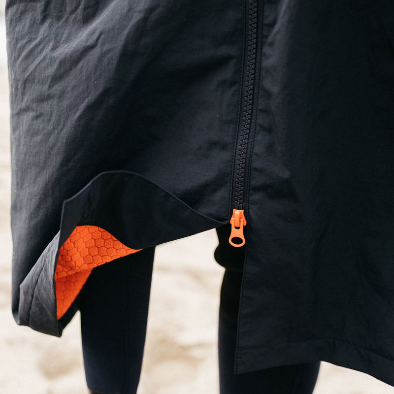 Load image into Gallery viewer, Finisterre Tego Long Sleeve Robe Hooded Changing Poncho