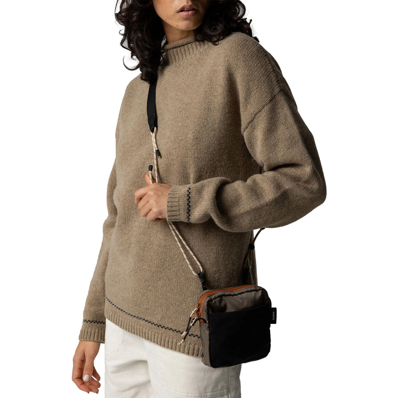 Load image into Gallery viewer, Finisterre Women's Taran Tipped Knit Sweater 4