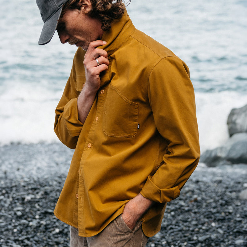 Load image into Gallery viewer, Finisterre Eddystone Long Sleeve Button-Up Shirt