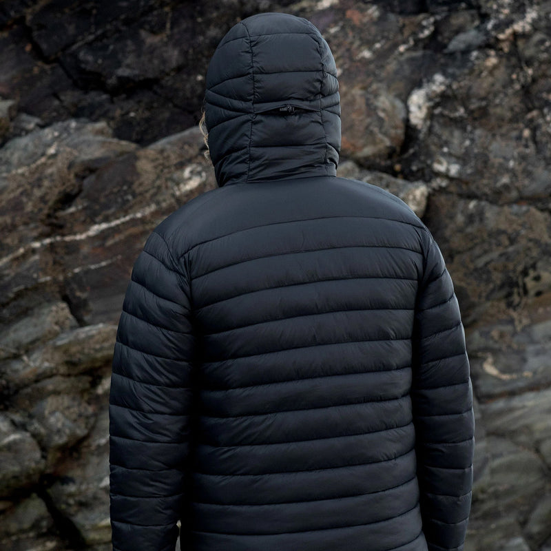 Load image into Gallery viewer, Finisterre Nimbus Hooded Zip Jacket - 2024