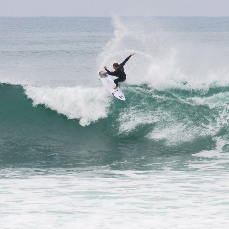 Load image into Gallery viewer, Firewire Dominator Pro Helium 6'0 x 20 x 2 9/16 Surfboard