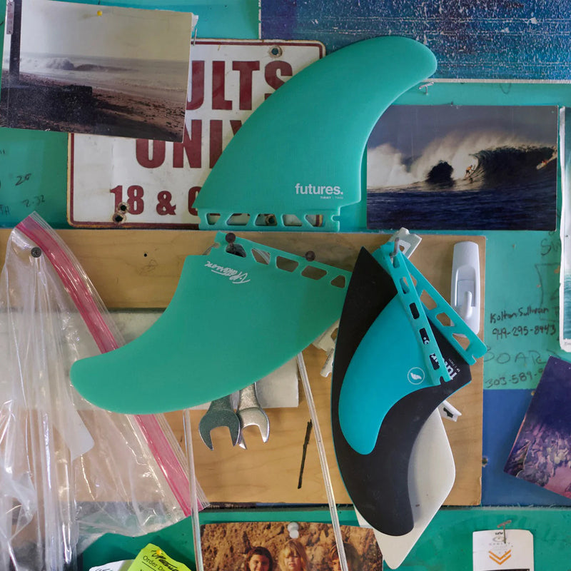 Load image into Gallery viewer, Futures Fins Timmy Patterson Twin Fin Set