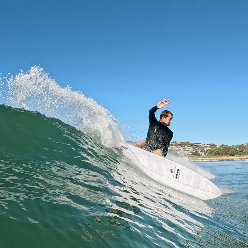 Load image into Gallery viewer, Harley Ingleby Series HIBT 3+3 Thunderbolt Red 6'6 x 20 ⅝ x 2 3/16 Surfboard - White/Blue