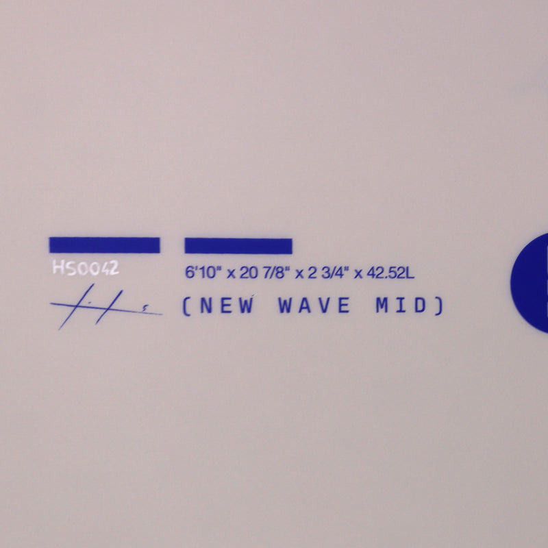 Load image into Gallery viewer, Haydenshapes New Wave Mid FutureFlex 6'10 x 20 ⅞ x 2 ¾ Surfboard - Blue