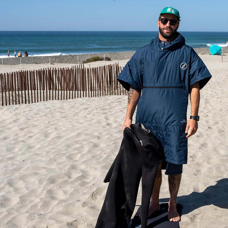 Load image into Gallery viewer, Isurus Voited CoLab Surf Hooded Changing Poncho 2
