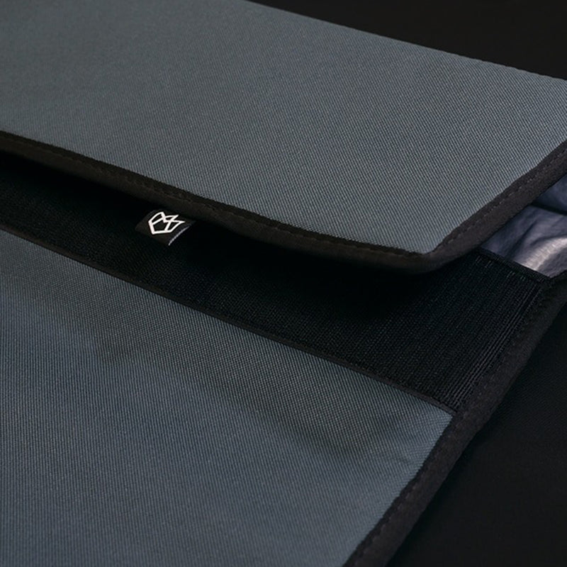 Load image into Gallery viewer, Manera Surf Day Surfboard Bag