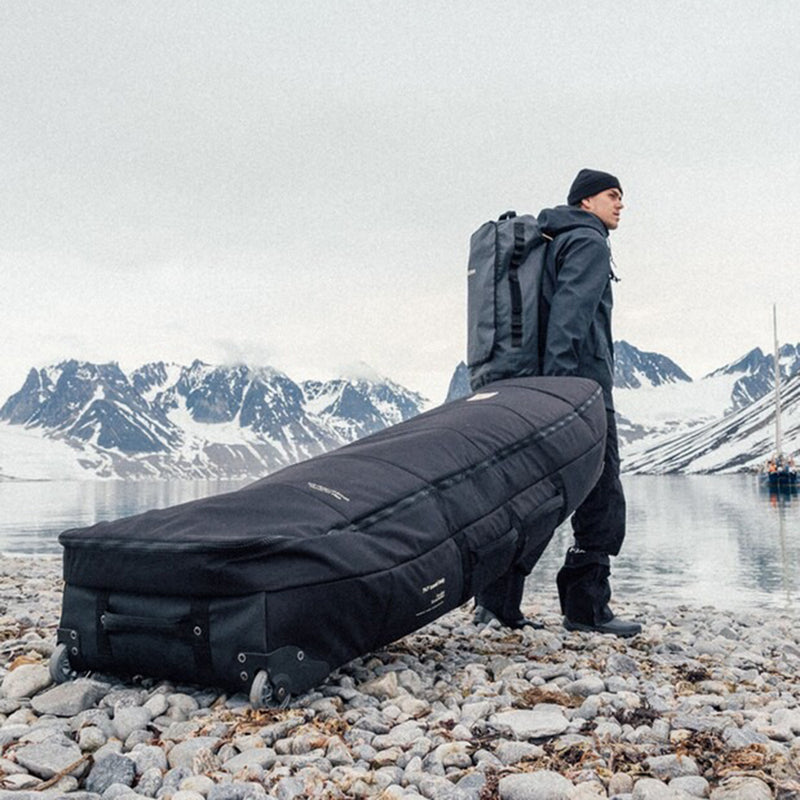 Load image into Gallery viewer, Manera 747 Wheels Travel Surfboard Bag