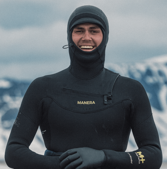 Manera Magma Steamer 6/4 Hooded Chest Zip Wetsuit