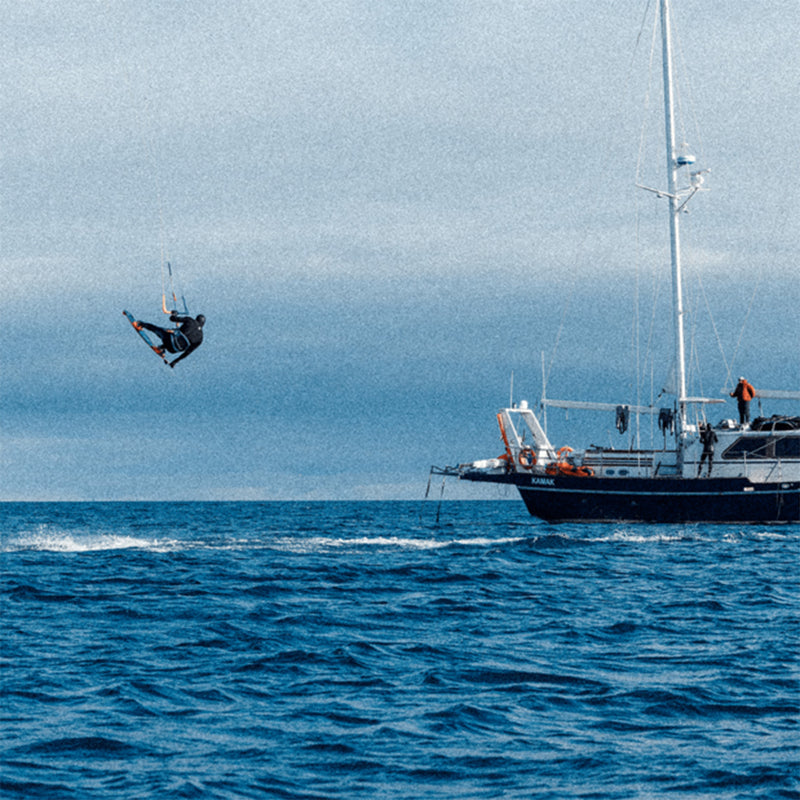 Load image into Gallery viewer, Manera Magma Meteor 4/3 Chest-Zip Wetsuit - 2023