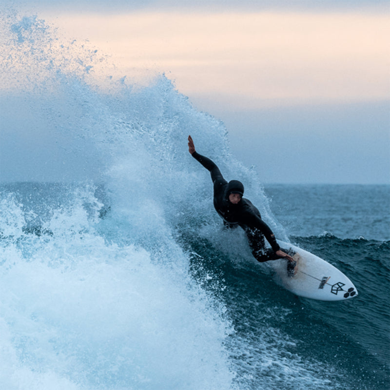 Load image into Gallery viewer, Manera Magma Meteor 6/4 Hooded Chest-Zip Wetsuit - 2023