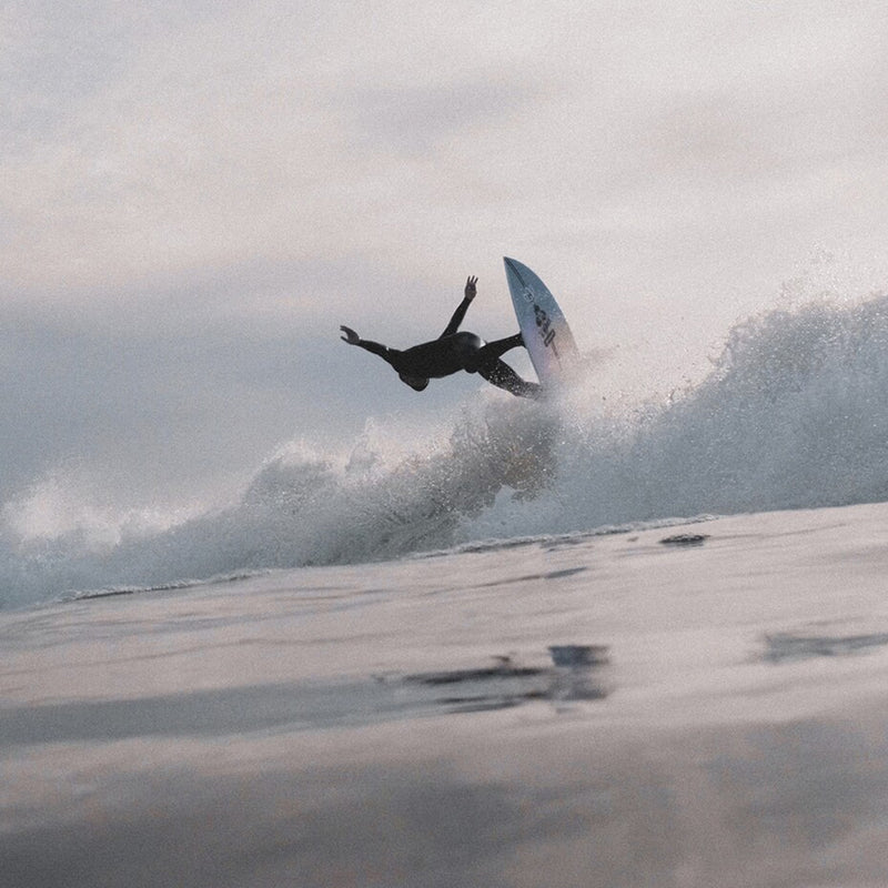 Load image into Gallery viewer, Manera Classic 3/2 Back-Zip Wetsuit