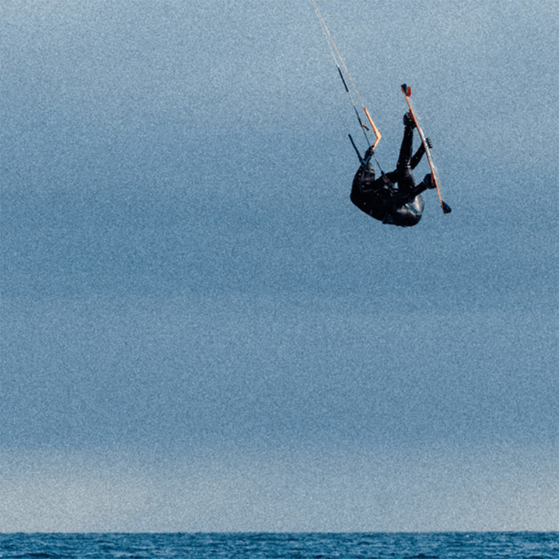 Load image into Gallery viewer, Manera Magma Steamer 5/4/3 Chest-Zip Wetsuit - 2024