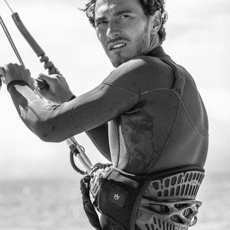 Load image into Gallery viewer, Manera Seafarer 4/3 Chest-Zip Wetsuit