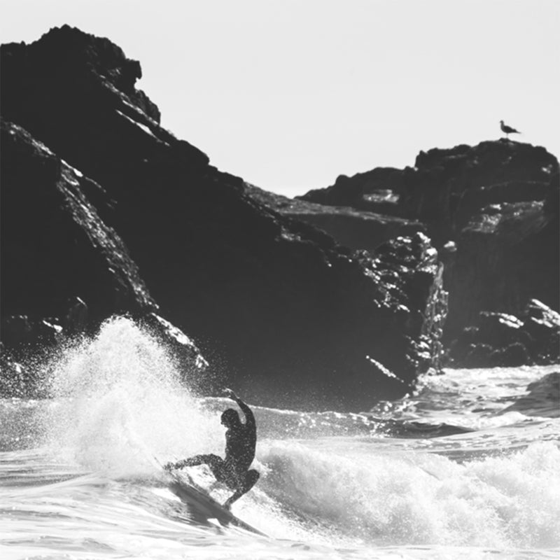 Load image into Gallery viewer, Manera Women's Magma Meteor 5/4/3 Hooded Chest-Zip Wetsuit