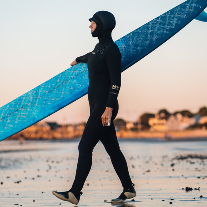 Load image into Gallery viewer, Manera Women's Magma Meteor 5/4/3 Hooded Chest-Zip Wetsuit 18