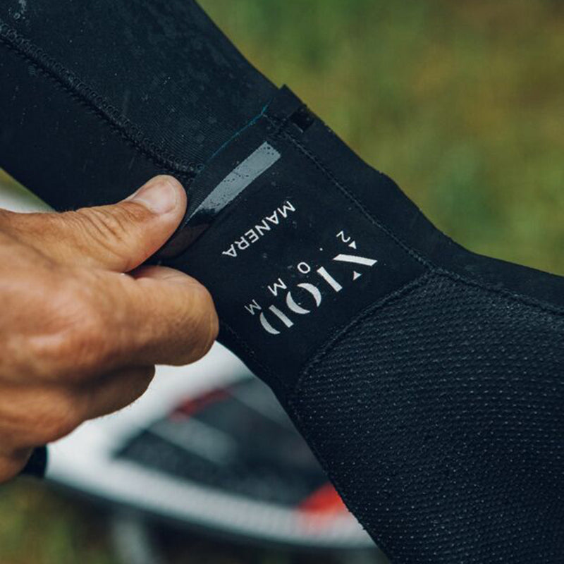 Load image into Gallery viewer, Manera X10D 2mm Gloves