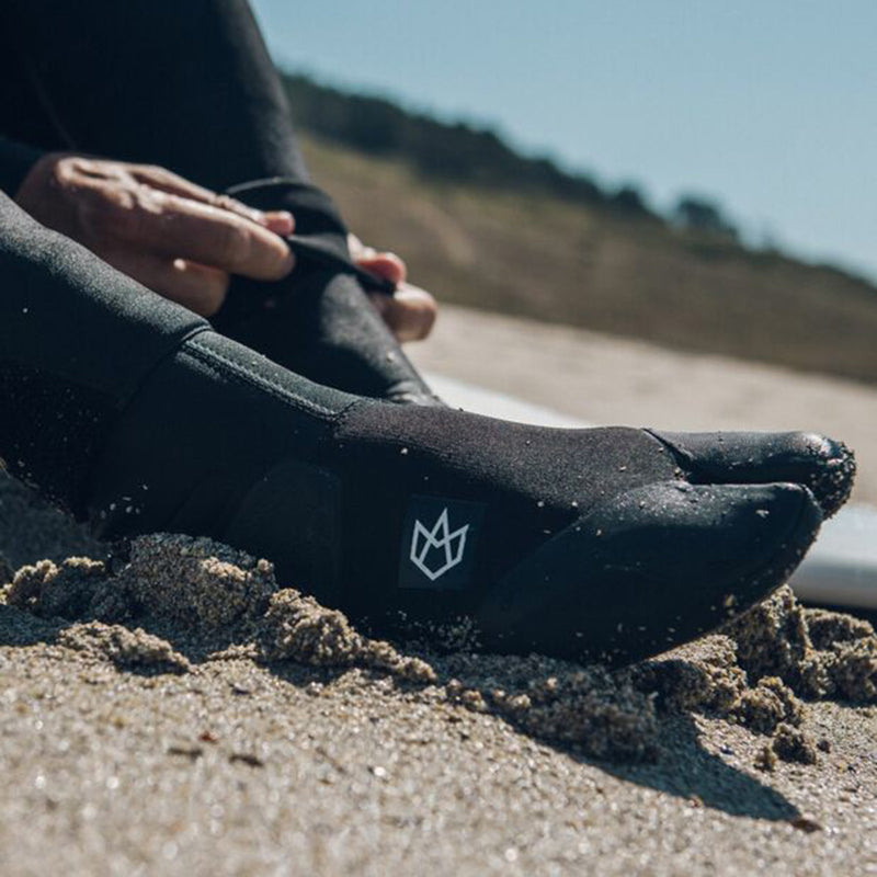 Load image into Gallery viewer, Manera X10D 3mm Split-Toe Boots