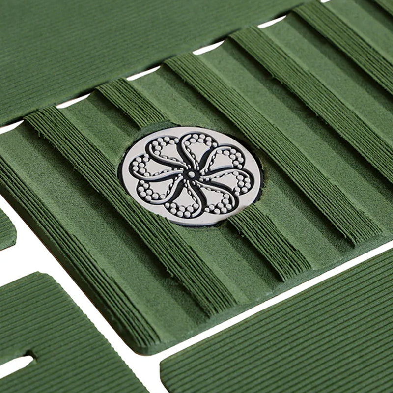 Load image into Gallery viewer, Octopus Chippa Wilson Front Foot Deck 7-Piece Traction Pad