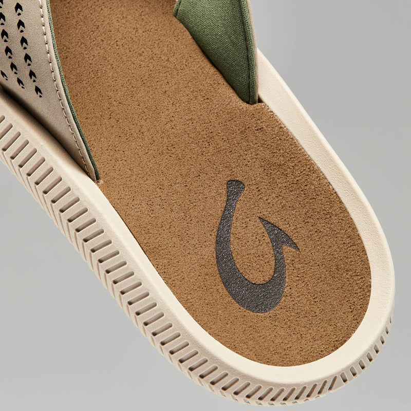 Load image into Gallery viewer, OluKai Ulele Sandals