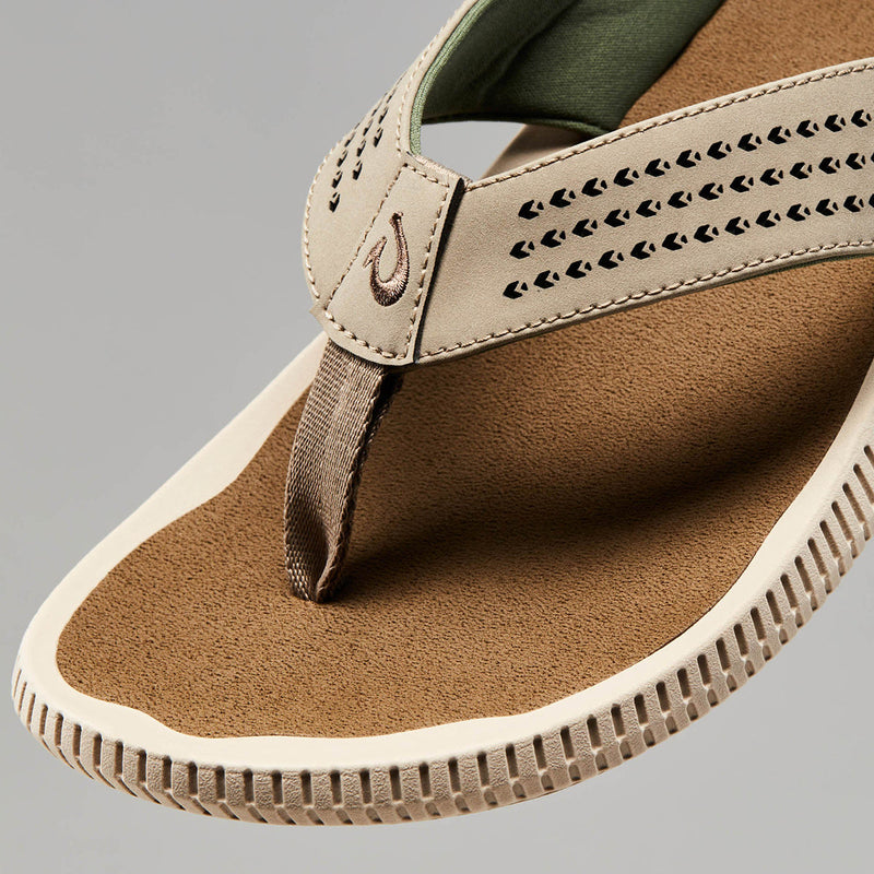 Load image into Gallery viewer, OluKai Ulele Sandals